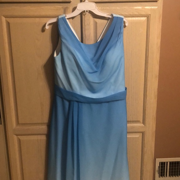 Formal Blue Ombré Dress Women’s 20 - Picture 2 of 3